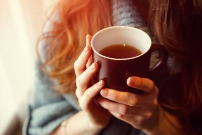Benarkah Minum Teh Bisa Merusak Gigi?